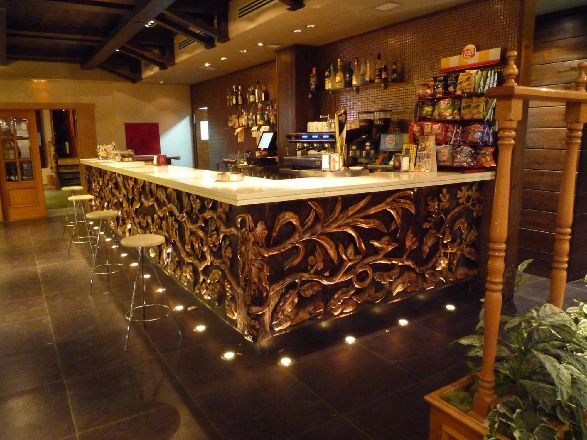 Hotel Restaurante Revestido Escalona Buitenkant foto